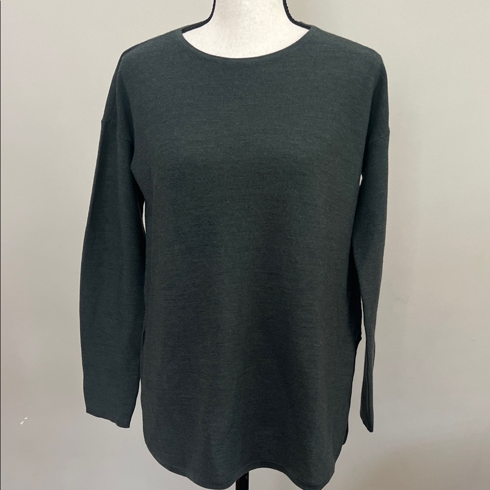 Eileen Fisher Olive green Long-Sleeve Crewneck Top